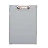 Lichtgraues Klemmbrett für DIN A4 mit Klemme an der kurzen Seite.