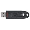 Schwarzer USB-Stick mit einer Kapazität von 64 Gbyte und USB 3.0-Anschluss.