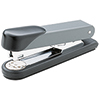 Heftgerät in Schwarz mit grauem Oberteil und metallischer Unterseite, seitliche Ansicht.