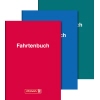 Drei Fahrtenbücher in rot, blau und grün, mit dem Titel "Fahrtenbuch" auf der Vorderseite.