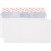 Weißer Briefumschlag ohne Fenster in C6/C5-Größe, sichtbar in geöffneter Position.