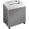 Aktenvernichter in silberner Holzoptik mit Bedienfeld und Lenkrollen, für große Volumen geeignet.