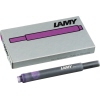 Violette Tintenpatrone Lamy T 10 in grauer Verpackung mit einem sichtbaren Stift.