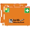 Oranger Erste-Hilfe-Koffer mit Aufschrift und Symbolen, Seitenansicht und Wandhalterung.