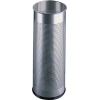 Silberner metallic Schirmständer mit perforiertem Streifen, aufrecht stehend.