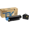 Toner-Kit in Cyanfarbe mit Verpackung und Zubehör auf neutralem Hintergrund.