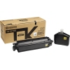 Toner TK-5270K in Schwarz neben der Verpackung auf einem neutralen Hintergrund.