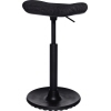 Schwarzer Sitzhocker mit stufenloser Höhenverstellung und runder Basis.