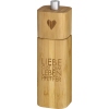 Pfeffermühle aus Bamboom mit Herzsymbol und der Aufschrift "Liebe gibt dem Leben Pfeffer".