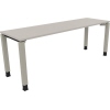 Schreibtisch in lichtgrau mit quadratischen Vierfußgestell, Maßen 2000 x 680-820 x 600 mm.