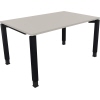 Lichtgrauer Schreibtisch mit quadratischen, anthrazitfarbenen Vierfußbeinen.