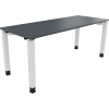 Schreibtisch mit grauer Tischplatte und weißen Vierfußbeinen, seitliche Ansicht.