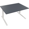 Schreibtisch in lavagrau mit verstellbarem weißen Gestell, Maße 1400 x 900 mm.