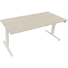 Schreibtisch mit hellen Akazienoberfläche und weißen Gestell, in seitlicher Ansicht.