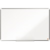 Helles Whiteboard mit Aluminiumrahmen und traditioneller Eckmontage in rechteckiger Form.