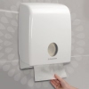 Kleenex® Papierhandtücher Ultra™ 3-lagig Produktbild pa_ohnedeko_1 S