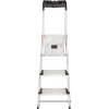 Hailo Stehleiter L80 Comfortline von vorne, mit faltbaren Stufen und rutschsicheren Füßen.