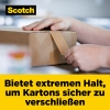 Händehaltung des Scotch Packbands, das einen Karton sicher verschließt.