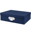 Navyfarbene Aufbewahrungsbox mit Metallgriff in geradlinigem Design.