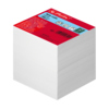Weißer Zettelklotz in quadratischer Form mit rotem Etikett auf der Oberseite.
