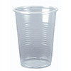 Transparenter Kunststoff-Trinkbecher mit einem Fassungsvermögen von 400 ml.