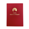 Rote Briefpapiermappe mit goldener Aufschrift „Ortloffs Kölsches Briefpapier“.