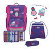 Lila Scout Schulranzen Neo Summer mit Zubehör wie Federmäppchen, Sportbeutel und Anhänger.