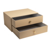 Beige Schubladenbox mit zwei leichtgängigen Schubladen und goldenen Knopfgriffen.