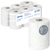 Sechs Rollen Kleenex® Handtücher Ultra™ Slimroll™ in Verpackung.