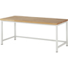 Holztisch mit einem Buchen-Arbeitsplatte und einem weißen Stahlrahmen, von vorne sichtbar.