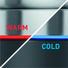 Zwei farbige LED-Lichtringe zeigen die Temperaturanzeigen "WARM" in Rot und "COLD" in Blau.
