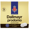 Verpackung mit 16 Kaffeepads der Sorte Dallmayr prodomo, aufhellender Hintergrund.