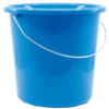 Blauer Putzeimer mit einem Metallhenkel und einem Volumen von 5 Litern.