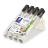 Vier STAEDTLER Whiteboardmarker Lumocolor in einer transparenten Verpackung.
