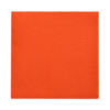 Einzelne, orangefarbene Serviette ohne Randprägung auf weißem Hintergrund.