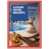 Roter Bilderwechselrahmen im DIN A2-Format mit einem Poolbild und Hotelansage.
