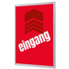 Roter Bilderwechselrahmen DIN A4 mit der Aufschrift "eingang" auf hellem Hintergrund.