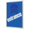 Bilderwechselrahmen DIN A1 in blau mit dem Wort 'entrance' und geometrischem Symbol im Hintergrund.