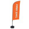 Orangefarbene Werbeflagge mit dem Aufdruck "TAKE AWAY" auf einem Standfuß.