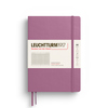 Notizbuch im Format A5 mit kariertem Seitenlayout in Dusty Rose und elastischem Verschluss.