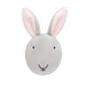 Grauer Plüsch Hase mit großen Augen und rosa Ohren als Klett-Accessoire.