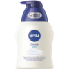 Flasche mit NIVEA Flüssigseife Creme Soft, mit blauer Pumpe und weißem Etikett.