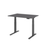 Schreibtisch in Graphit mit Taster und Memoryschalter zur Höhenverstellung.