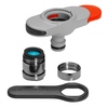 Wasserhahn-Verbinder mit Adapter und Schraubenschlüssel, in grauer und orangener Ausführung.