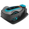 GARDENA Mähroboter SILENO city in Seitenansicht auf einem schwarzen Ladegerät.