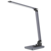 Metallgraue Tischleuchte mit verstellbarem Gelenkarm und drehbarem Leuchtenkopf.