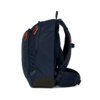 Satch Schulrucksack air in Nordic Blue, seitliche Ansicht mit ergonomischen Tragegurten.
