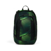 Satch Schulrucksack air in Seismic Green mit geometrischem Muster und zwei Reißverschlüssen.