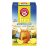 Packung des TEEKANNE frio Classic Eistee Zitrone mit alten Teebeuteln und Zitrone.