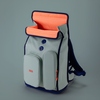 Schulranzen in zwei Farben mit Rolltop-Verschluss, Fronttaschen und ergonomischem Tragesystem.